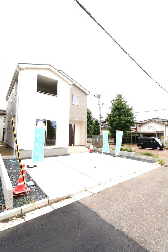 新発田市　城北町１丁目　（一）　　